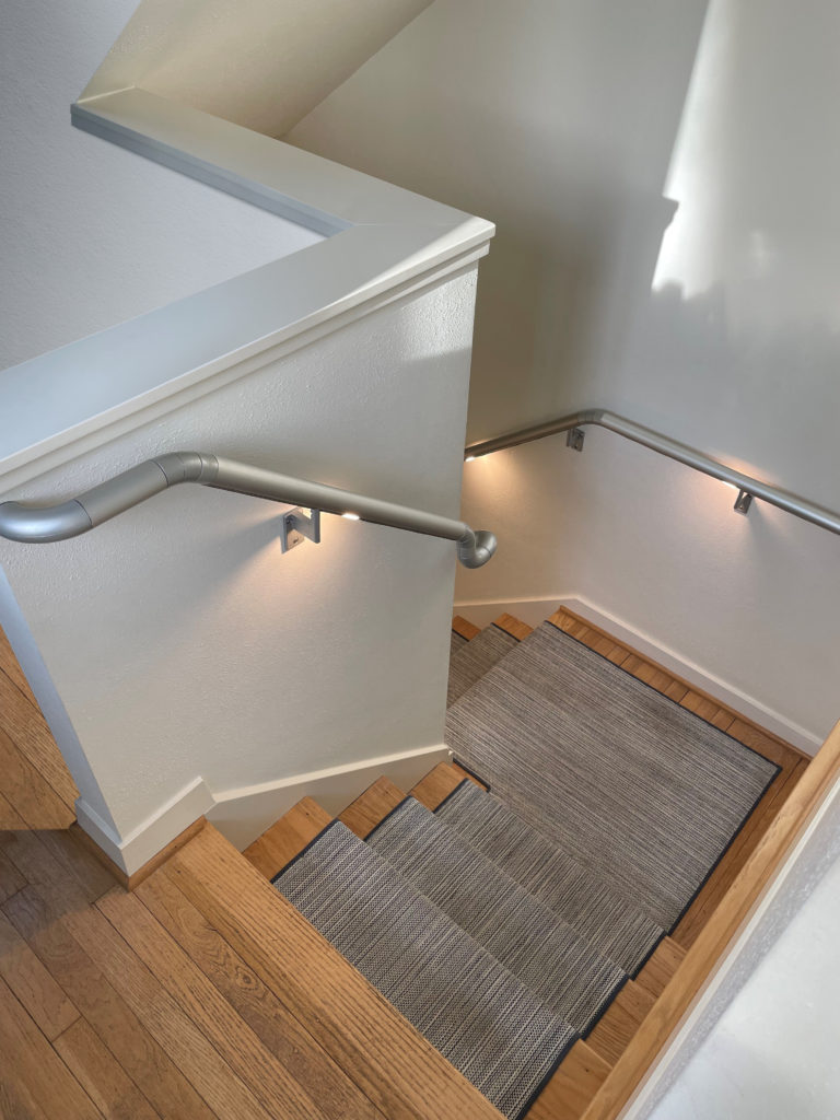 Indoor Promenaid Handrail - Strong Aluminum Construction