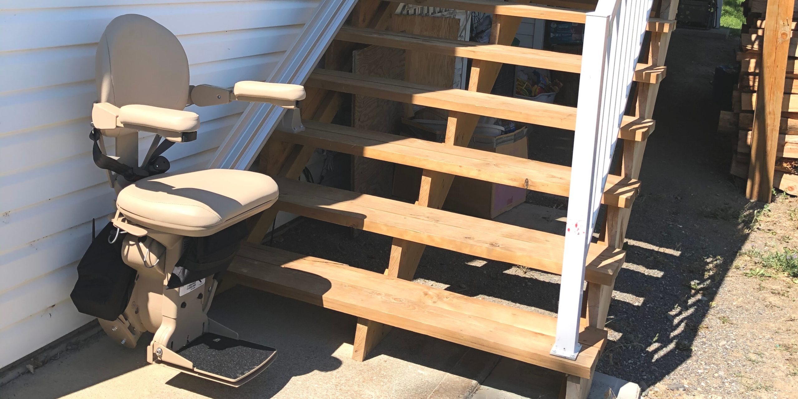 Buying or Renting a Stair Lift: How Much Will It Cost?