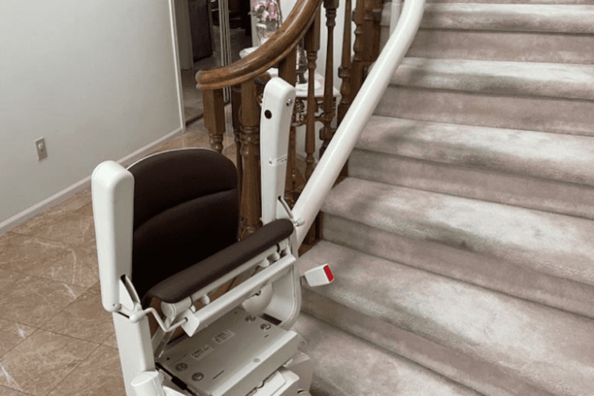 5 Safety Tips When Using a Stairlift
