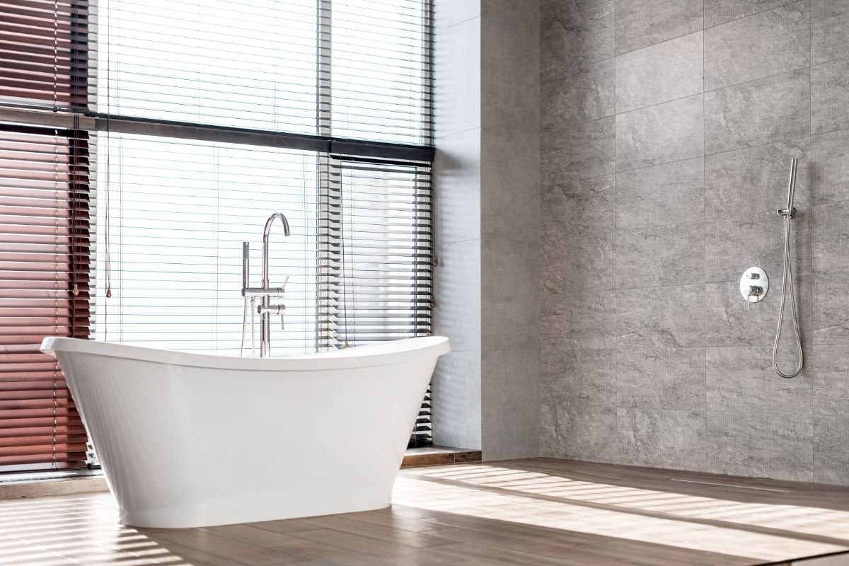 A Guide to a Bathroom Tub Remodel