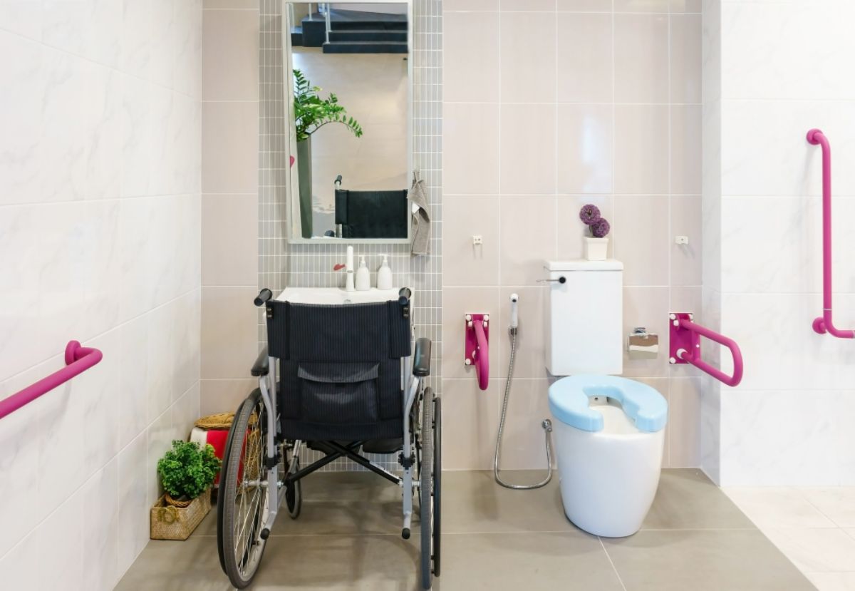 7 Tips on How to Make an Accessible Bathroom