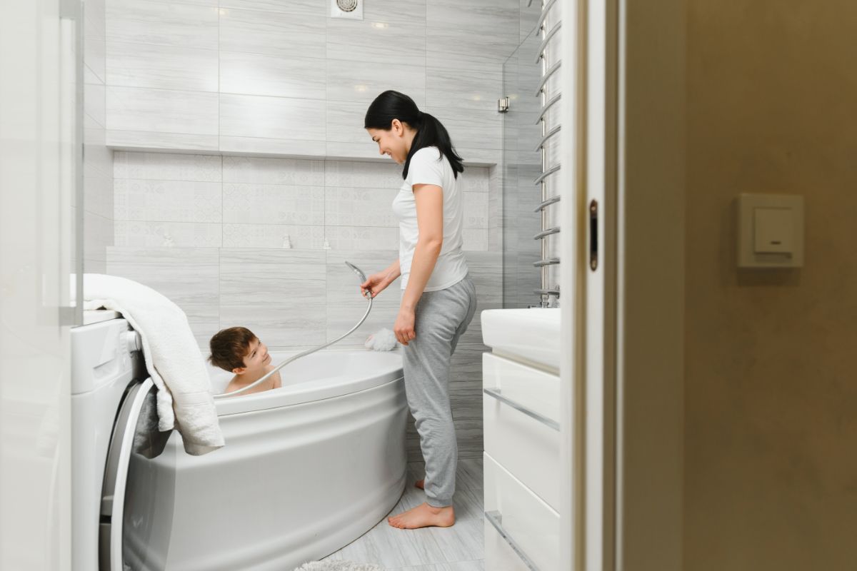 Why Should You Remodel Your Bathtub?
